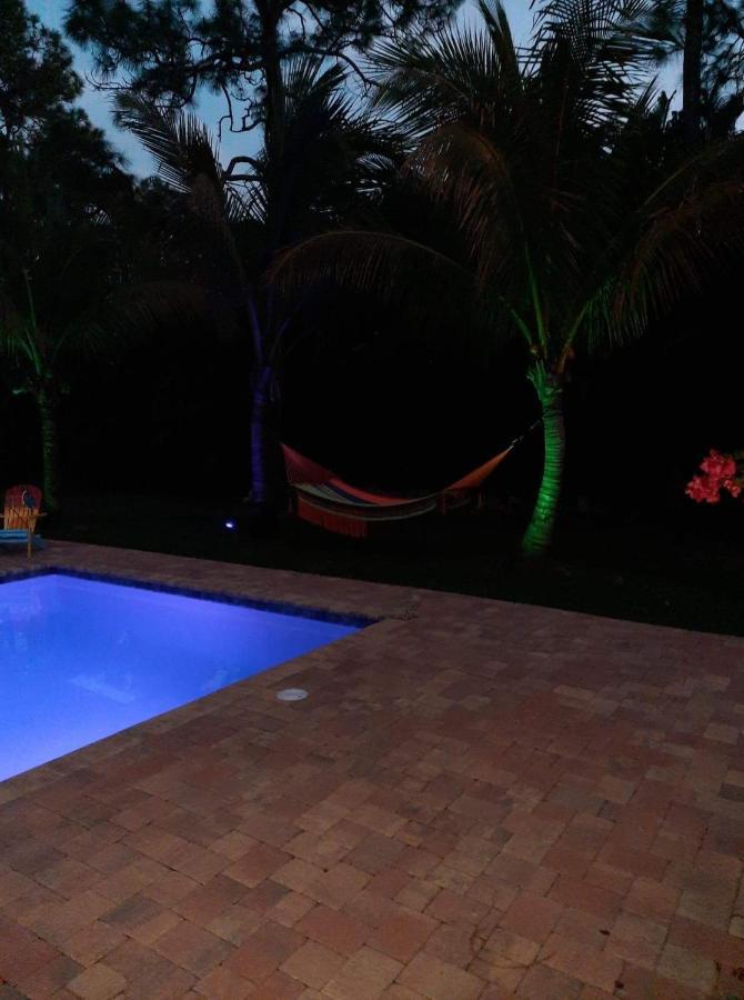 Private Tropical Paradise Guesthouse! Loxahatchee Eksteriør billede