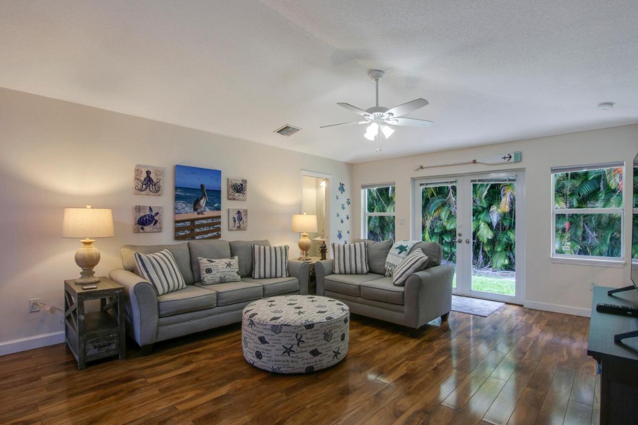 Private Tropical Paradise Guesthouse! Loxahatchee Eksteriør billede
